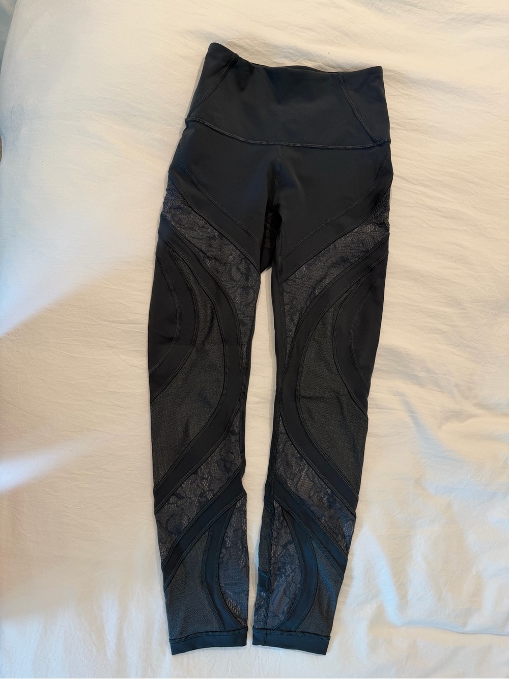 Lululemon High-Waist Lace Insert Leggings
